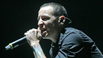 Linkin-Park-frontman-Chester-Bennington-now-fronts-the-Stone-Temple-Pilots