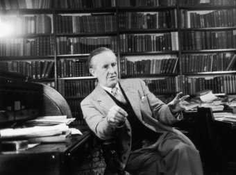 John Ronald Reuel Tolkien ( 1892 - 1973) the South African-born philologist and author of 'The Hobbit' and 'The Lord Of The Rings'.  Original Publication: Picture Post - 8464 - Professor J R R Tolkien - unpub.  Original Publication: People Disc - HM0232   (Photo by Haywood Magee/Getty Images)